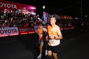 BIB: 
                            <button type="button" onclick="openModal(23006487)" class="btn btn-primary btn-sm float-right btn-popup" data-toggle="modal" data-target=".modal-high-quality">
                        <i class="fas fa-shopping-cart"></i> Add to Cart
                    </button>
                                            <button type="button" onclick="isThisMe(23006487, true)" class="btn btn-success btn-sm float-right btn-popup btn-isme hidden" data-toggle="tooltip" data-placement="bottom" title="นี่คือรูปของคุณใช่ไหม คลิกที่นี่เพื่อเอาเข้าอัลบั้ม">
                        <i class="fas fa-plus"></i> Add to album
                    </button>
                    <button type="button" onclick="isThisMe(23006487, false)" class="btn btn-warning btn-sm float-right btn-popup btn-isnotme hidden">
                        <i class="fas fa-ban"></i> Remove from album
                    </button>